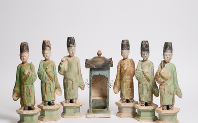 A Set of Six Large Sancai-Glazed Pottery Procession Figures With a Sedan Carriage, Ming Dynasty (1368-1644)