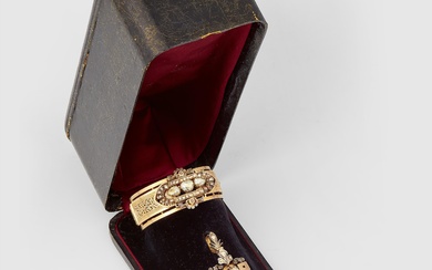 A Spanish Historicist 18k gold and rose-cut diamond demiparure in its original case.