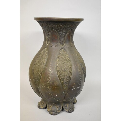 A large Chinese Archaistic bronze vase, relief mark to base,...