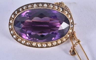 AN ANTIQUE YELLOW METAL AMETHYST AND PEARL BROOCH. 7 grams. 2.75 cm x 2 cm.
