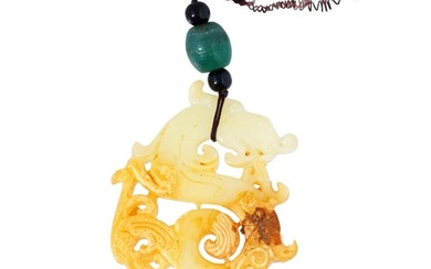 ANTIQUE CHINESE DRAGON CARVED JADE AMULET PENDANT