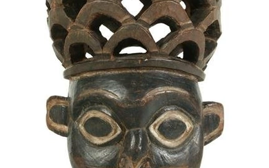 African Tikar Primitive Carved Wood Mask Sculpture