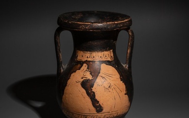 Ancient Greek Ceramic Pelike with Griffin and Amazons. Kerch style, Group "G". 5th century BC. 16.5 cm.