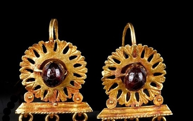 Ancient Roman Gold Openwork Earrings with Garnets and Pearls