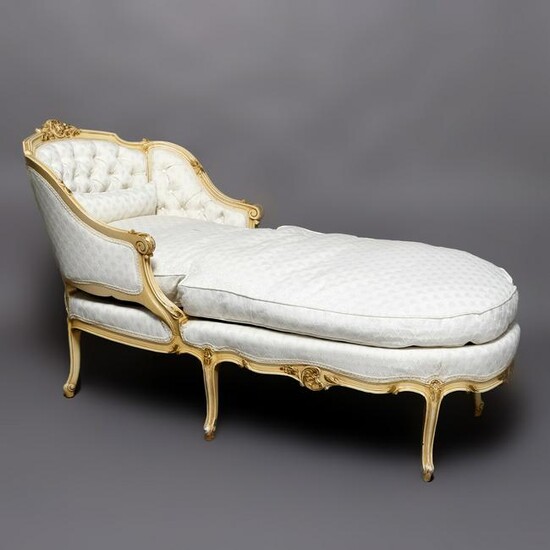 Antique French Louis XV Style Carved & Gilt Recamier