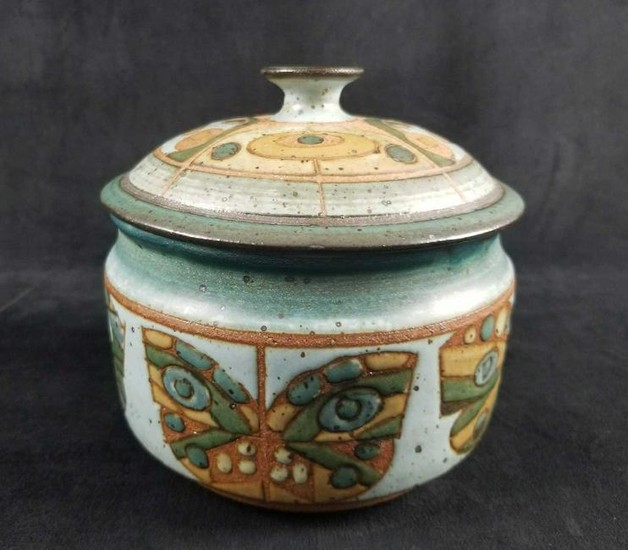 Art Pottery by American Artist, Kurt Wild, Covered Bowl