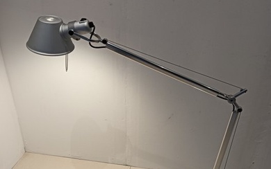 Artemide - Michele De Lucchi, Giancarlo Fassina - Desk lamp - Tolomeo Tavolo - Aluminium, Plastic, Steel