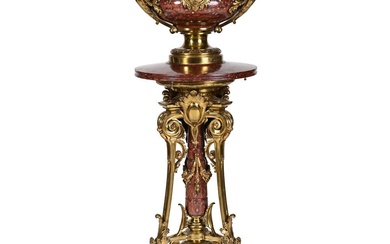 BOYER Frères à PARIS. EXCEPTIONNEL BRULE-PARFUM NAPOLEON III en marbre rouge griotte et bronze doré....