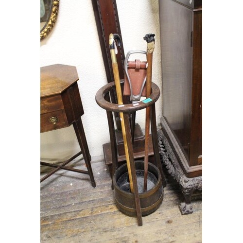 Edwardian Oak Circular Stick Stand with a Horse Measuring St...