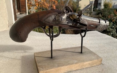 France - Pistolet de gendarmerie manufacture impériale de maubeuge- Pistol