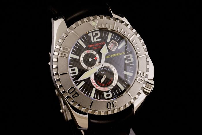 Girard-Perregaux - BMW Oracle Racing America's Cup Challenge Golden Gate Yacht Club Limited Edition - 49950 - Men - 2011-present
