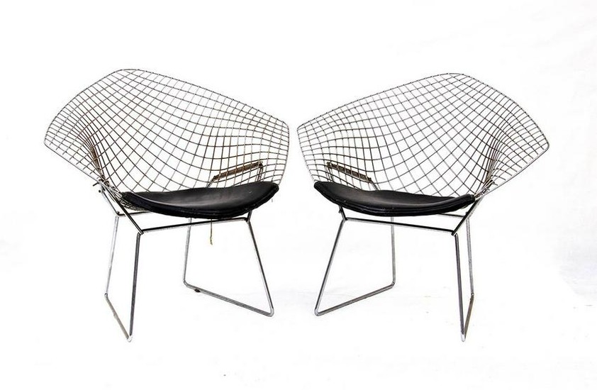 HARRY BERTOIA - KNOLL - Two chairs with leather sitting