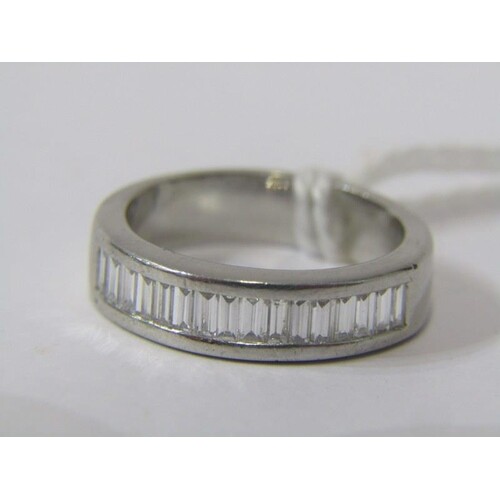 HEAVY PLATINUM CHANNEL SET DIAMOND, Size 'M', 8.8 grms in we...