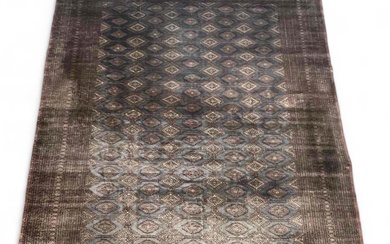 Hand Knotted Persian Style Area Rug