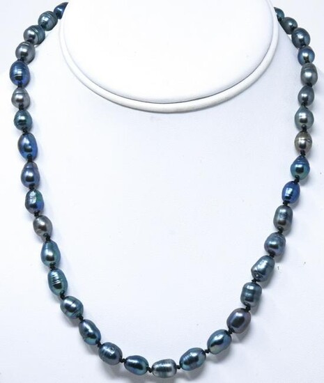 Hand Knotted Tahitian Baroque Pearl Necklace