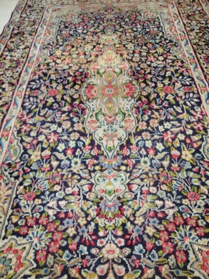 Kirman - Carpet - 256 cm - 150 cm