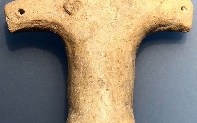 Neolithic Terracotta Very Abstractive and almost entire Figurine of the Great Goddess Mother with a Ritually broken Head