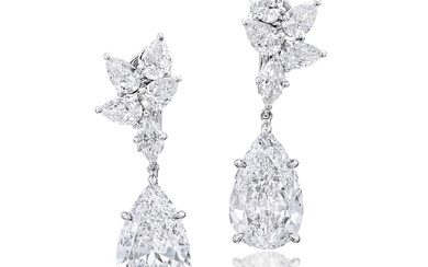 Pair of Diamond Pendent Earrings, Tops by Harry Winston | 6.06 及 5.77克拉 梨形 D色 完美無瑕鑽石 鑽石掛墜 配 海瑞溫斯頓鑽石耳環 一對
