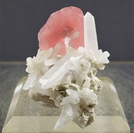 Rhodochrosite & Quartz & Fluorite Crystal cluster - 3.9×2.9×2.3 cm - 12 g - (1)
