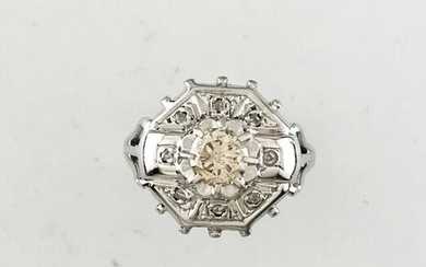 Ring in white gold 750°/°°° set with a diamond of 0,50 cts approx. in a rose setting, circa 1950, (greyish),Finger size 50, Gross weight: 3,82g