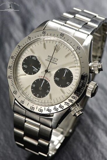 Rolex, Swiss, "Oyster Cosmograph Daytona", Case No. 4017975, Ref. 6265, Cal. 727, 37 mm, circa 1975 A highly attractive Rolex "cult" timekeeper "COSMOGRAPH DAYTONA" Case: steel, screw back ref. 6265, screwed Rolex winding crown, screwed chronograph...