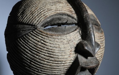 Sculpture - Luba Kifwebe mask - DR Congo