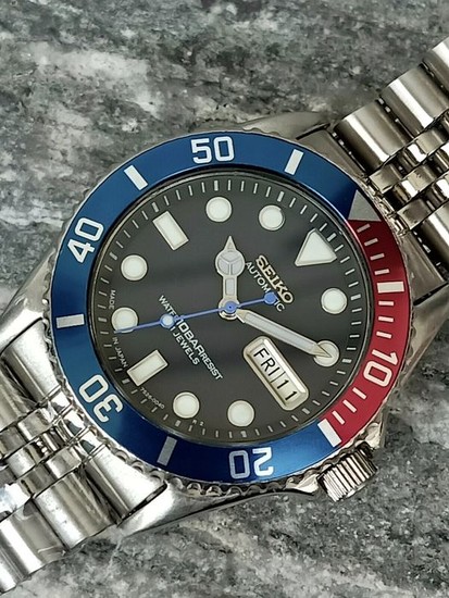 marionet Gammeldags Børnehave Seiko - SKX033 SUBMARINER Automatic day /datePEPSI - SKX 033 / 7S26-0040 n°  761156 - Men - 1990-1999 at auction | LOT-ART