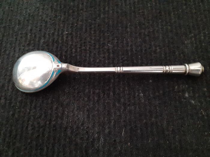 Silver and enamel spoon - .875 (84 Zolotniki) silver - Russia - Early 20th century