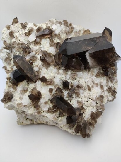 Smoky quartz (a brown or black variety of quartz) Crystals on matrix - 16×15×6.5 cm - 1374 g