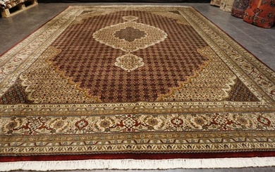Tabriz - Carpet - 353 cm - 256 cm