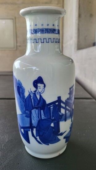 Vase - Blue and white - Porcelain - Ladies with boys - China - Kangxi (1662-1722)