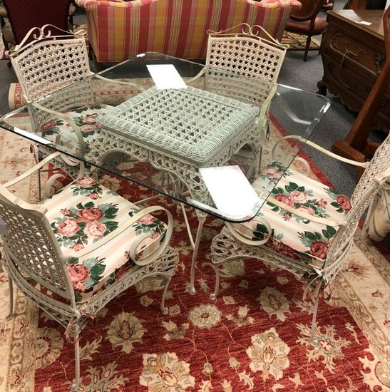 WHITE WICKER & IRON DINETTE TABLE & FOUR CHAIRS