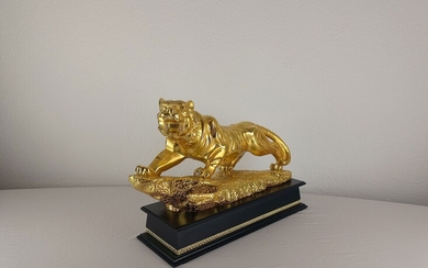 Wooden Tiger Statue Painted in Golden Color