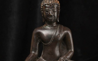 18/19th century Northern Thai Buddha in an earlier Style.