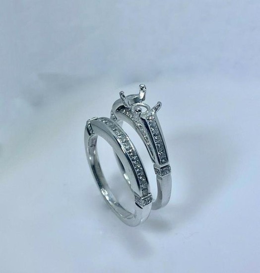 18k White Gold Diamond Engagement Ring Mounting &