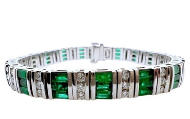 18k White Gold Emerald and Diamond Tennis Bracelet