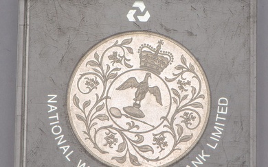 1977 Queen Elizabeth II Silver Jubilee Commemorative £5 Pounds Coin,...