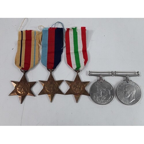 5 second world war medals (no name )