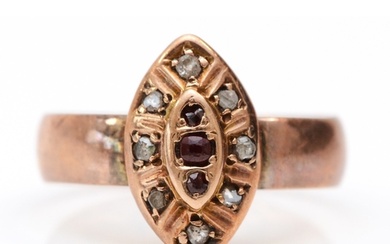 A 9ct rose gold red paste and diamond chip ring, London 1900...