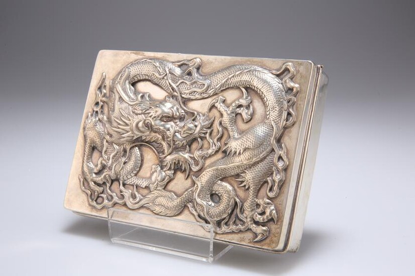 A LARGE CHINESE EXPORT SILVER CIGARETTE BOX, by