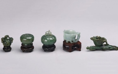 A GROUP OF GREEN JADE BOXES AND WASHERS