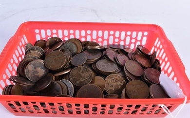 A collection of British coins (QTY)