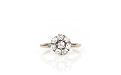 A late 19th century diamond cluster ring
