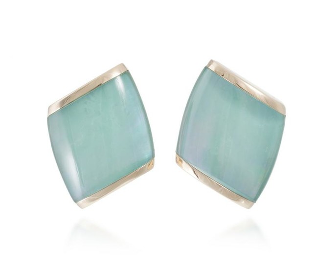 A pair of Vhernier rock crystal and mother-of-pearl ear