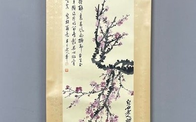 A vertical scroll of Chinese ink painting of flowers and birds on paper, a collaboration between Che