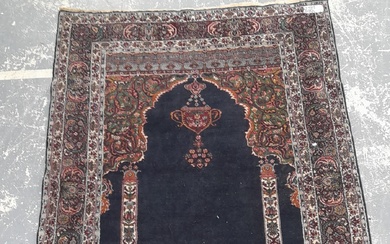 AN ANTIQUE ORIENTAL PRAYER RUG OF PERSIAN DESIGN 204 x 132 cm.