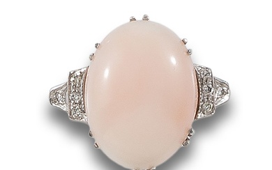 ANGEL SKIN CORAL CABOCHON RING AND DIAMONDS, IN WHITE GOLD