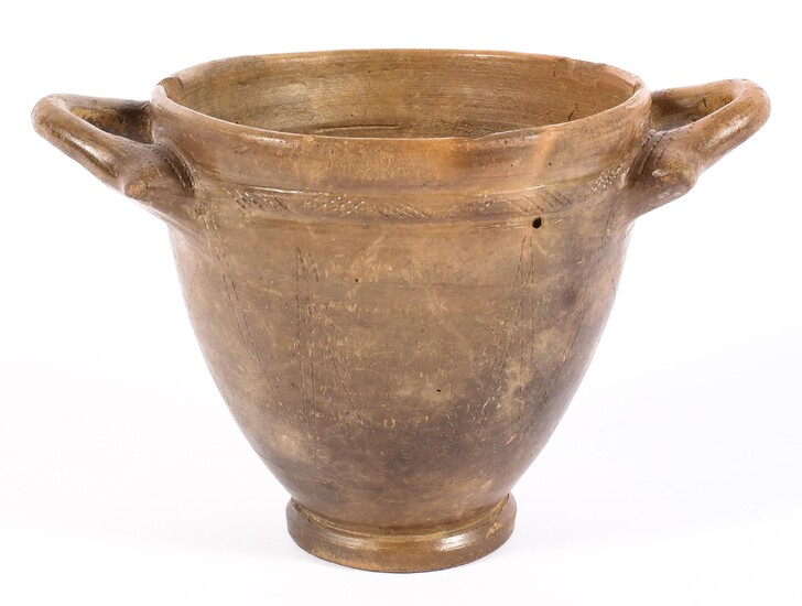 An Ancient Etruscan pottery Skyphos, circa 6th Century BC