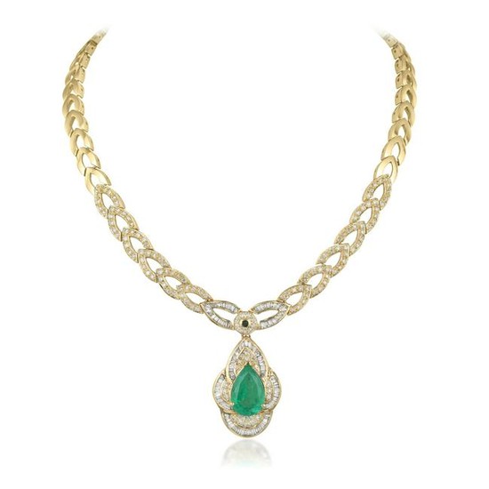 An Emerald and Diamond Necklace