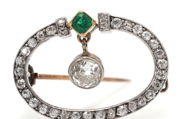 SOLD. An emerald and diamond brooch set with an old-cut diamond encircled by an emerald-cut emerald and numerous old-cut diamonds, mounted in 14k gold and silver. – Bruun Rasmussen Auctioneers of Fine Art